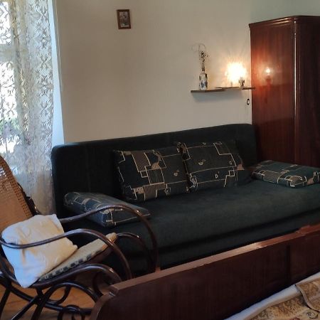 Terez Haza Hotel Pazmand Bagian luar foto