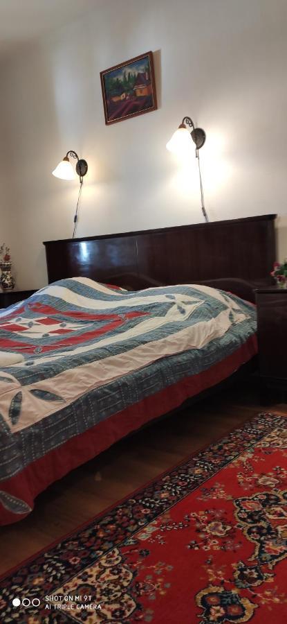 Terez Haza Hotel Pazmand Bagian luar foto