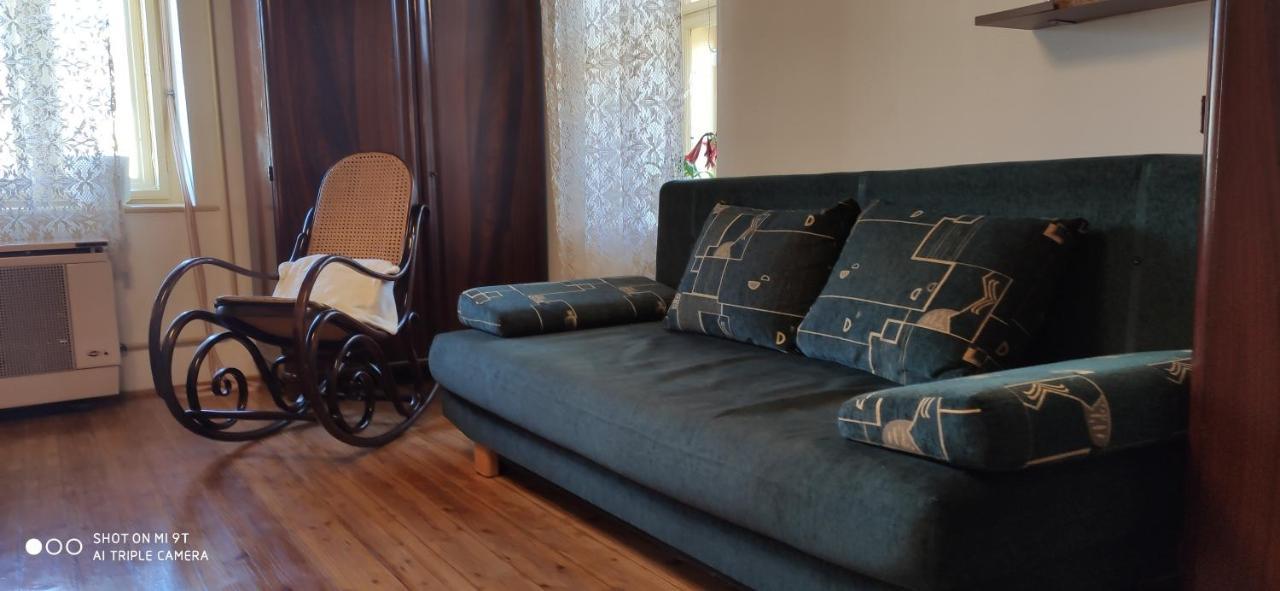 Terez Haza Hotel Pazmand Bagian luar foto